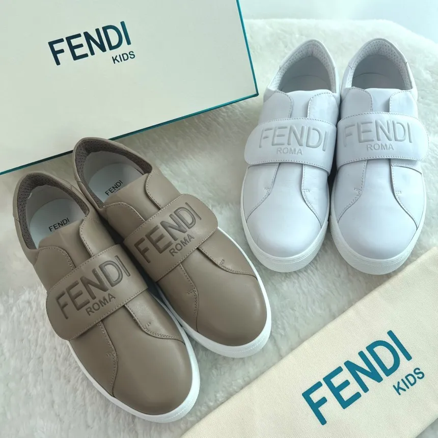 Fendi Jmr453 An8m Beige