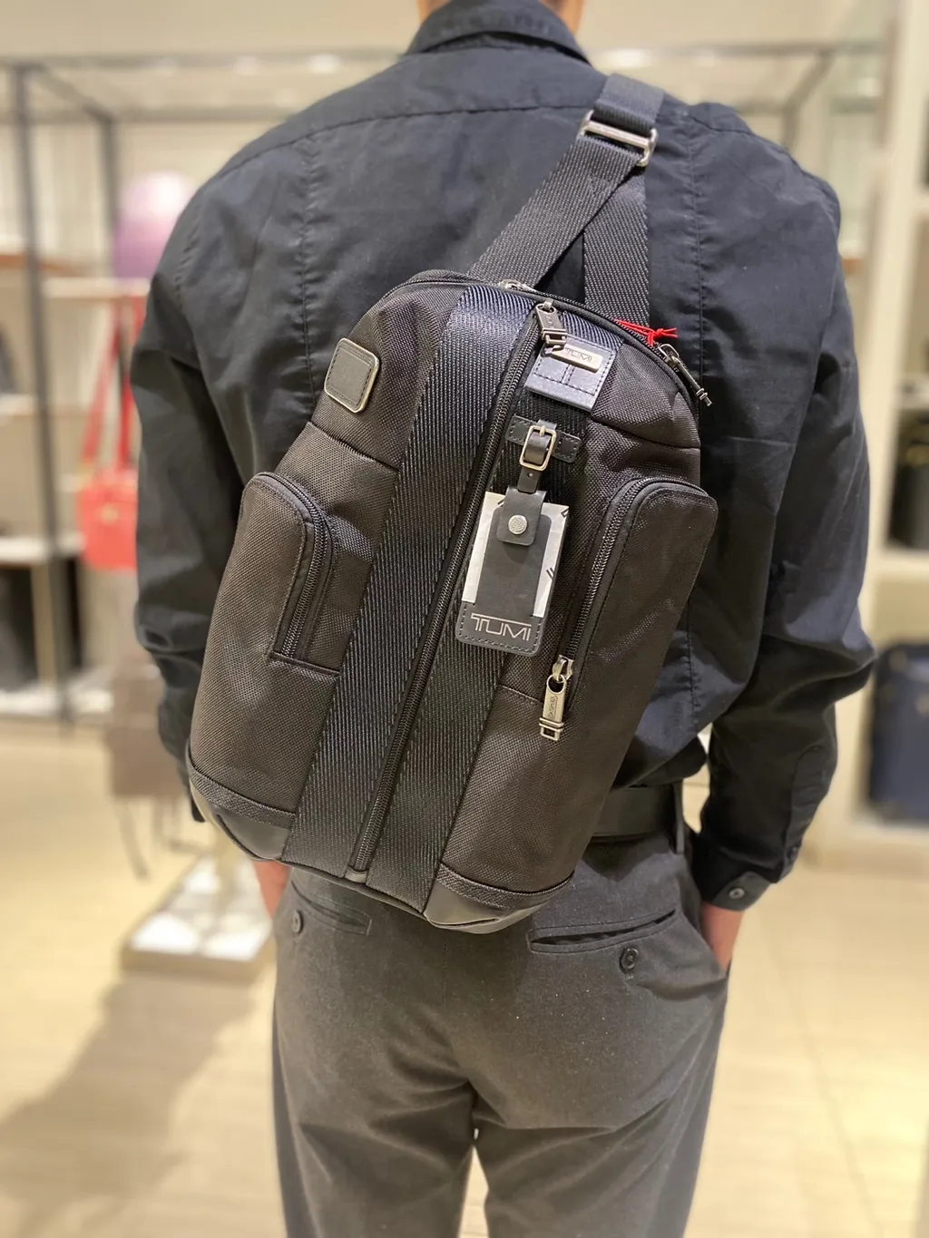 [해외] 투미 히긴스 슬링백 TUMI Higgins Sling Bag