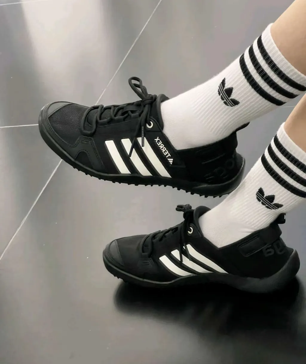 아디다스 테렉스 다로가 투 13 등산화 트레킹화 블랙 HP8636