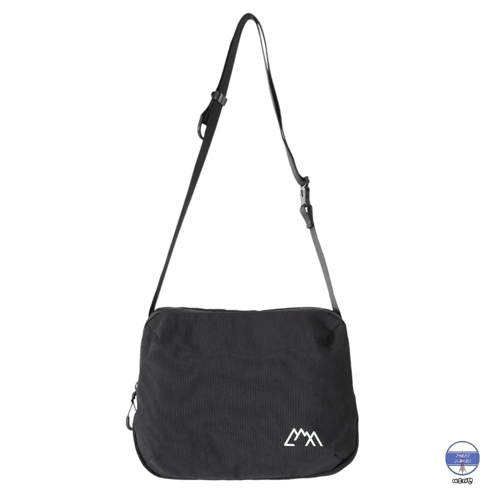 [해외] CMF OUTDOOR GARMENT 남성 숄더 크로스백 SACHOSH MOD SMOOTH NYLON CMF2402-AC19