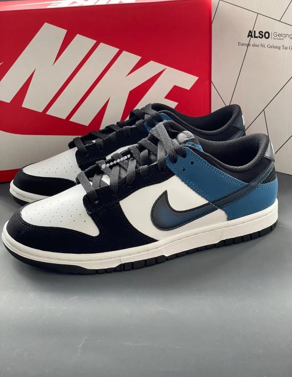 나이키 덩크 로우 레트로 인더스트리얼 블루 화이트 블랙 FD6923-100