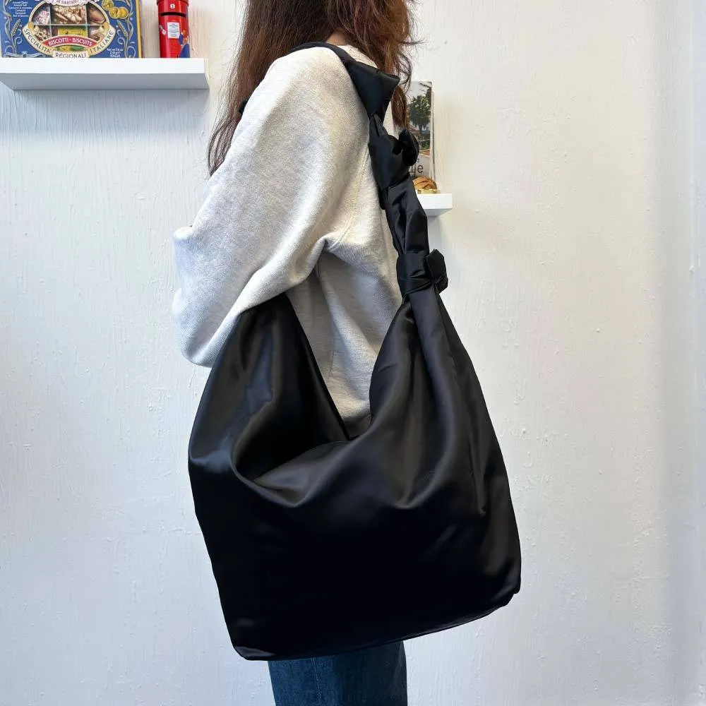 COS HITCH OVERSIZED CROSSBODY - NYLON（COS Handbags : r