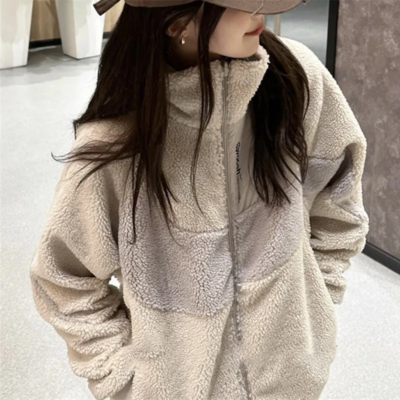 [해외] 나이키 빅 스우시 리버시블 후리스 뽀글이 자켓 크림 베이지 FB1910-236