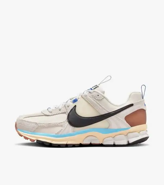 나이키 줌 보메로 5 프리미엄 디자인 바이 재팬 HF4524-111