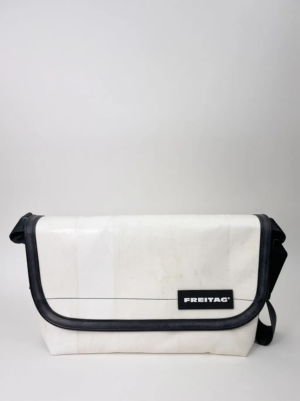 FREITAG 프라이탁 하와이파이브오 메신저백 하파오 F41 Hawaii Five O