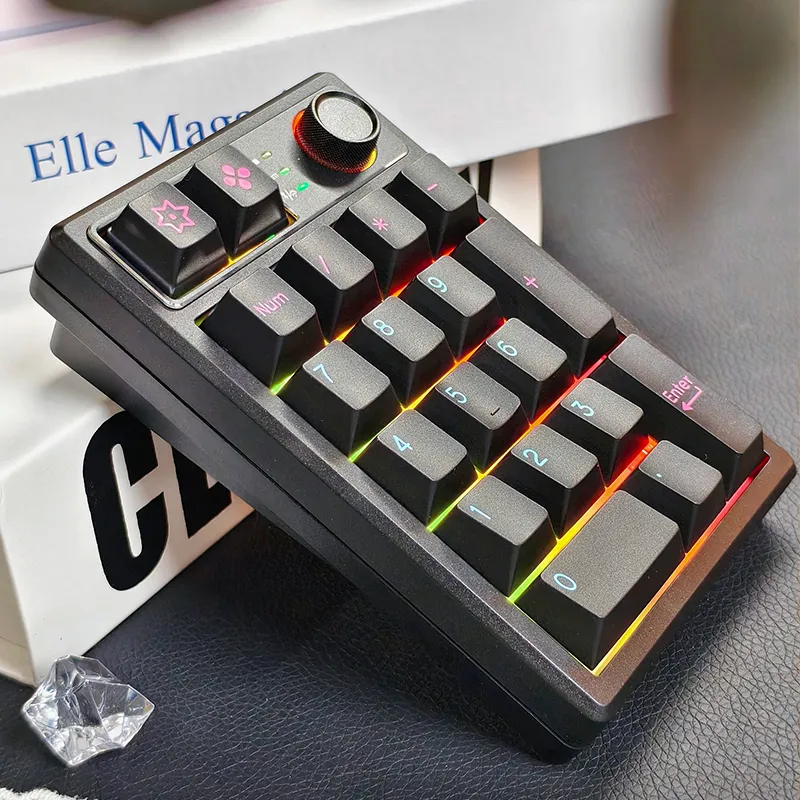 KEYCOOL K19 기계식 숫자 키보드 3모드 넘버 키패드 RGB | 크로켓