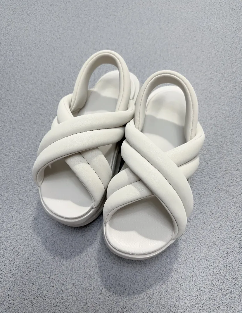 나이키 W 에어 맥스 아일라 슬링백 X 샌들 아이보리 FJ5929-001