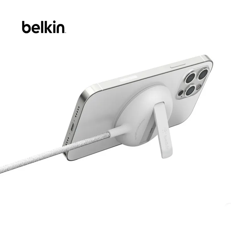[해외] Belkin 벨킨 15W 맥세이프 고속 무선 충전 패드 스탠드 WIA004 거치대 겸용 아이폰15 14 13 12 호환 애플 공식 인증
