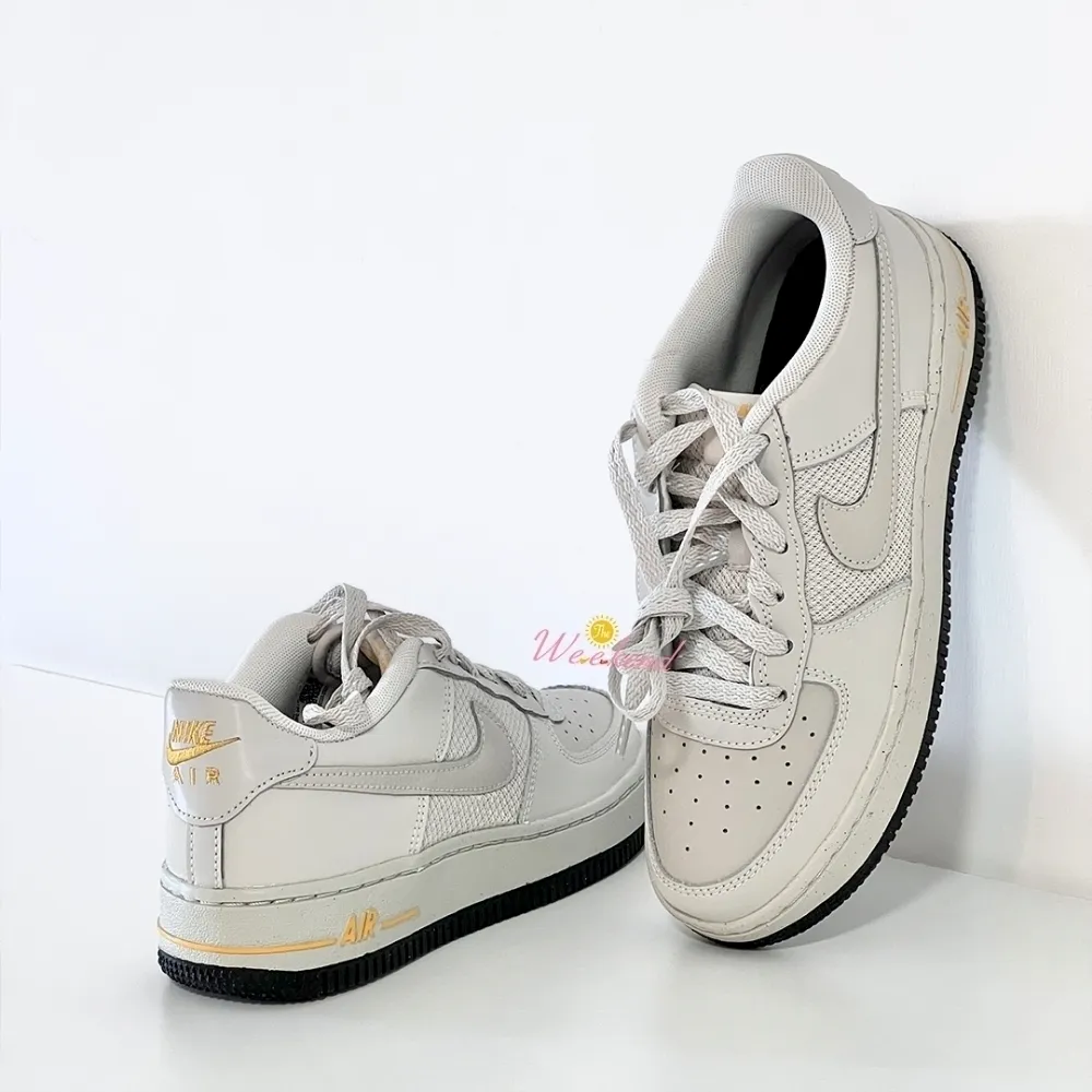 나이키 에어포스 1 라이트본 리플렉티브 스카치 GS 키즈 우먼스 DQ1102