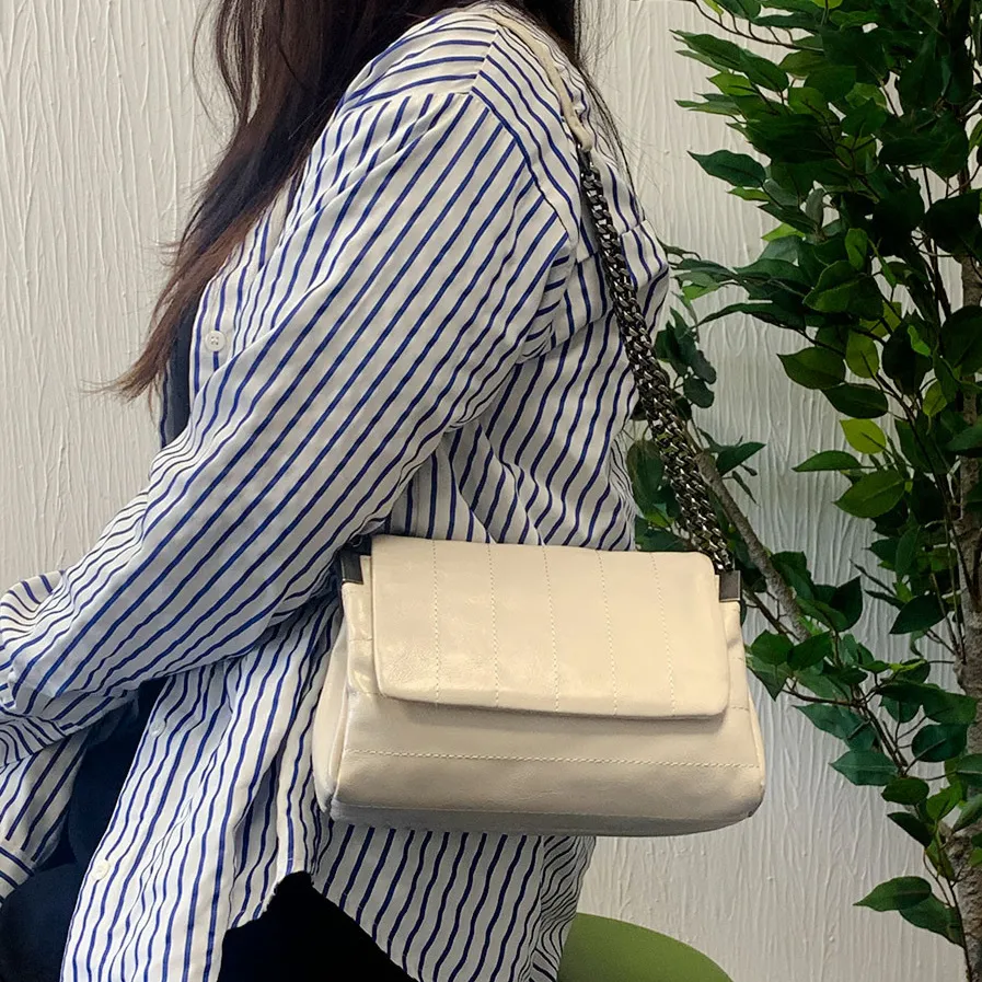 자라 미니 락 플랩 숄더백 ITZY 유나백 에크루 크림 화이트