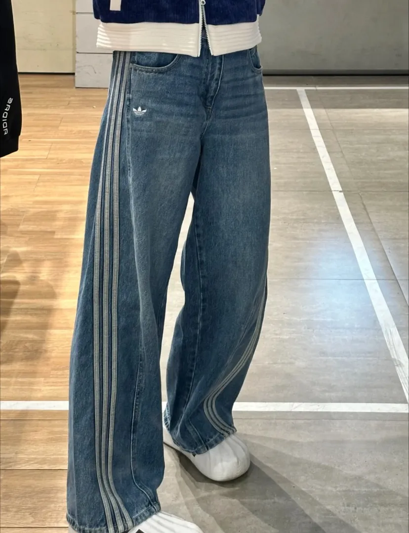 아디다스 W 오리지널스 루즈핏 삼선 데님 진 청바지 JN0726