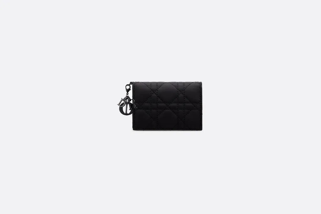 레이디 디올 플랩 카드 지갑 DIOR LADY DIOR FLAP CARD HOLDER S0011SLOI_M989 관부과세 미포함 ...