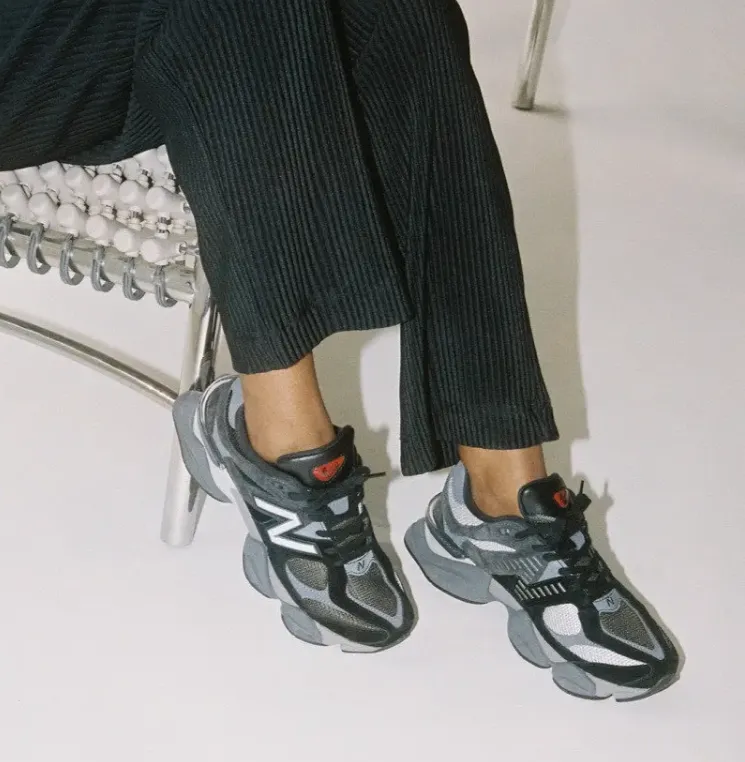 뉴발란스 9060 블랙 캐슬락 U9060BLK