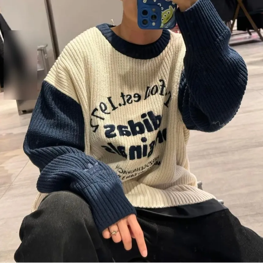 아디다스 트레포일 클래식 니트 스웨터 맨투맨 크림 네이비 IW6286