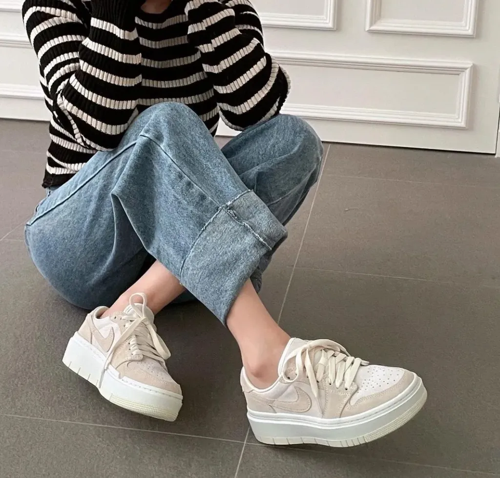 나이키 에어조던 1 엘리베이트 로우 코코넛 밀크 DH7004-101