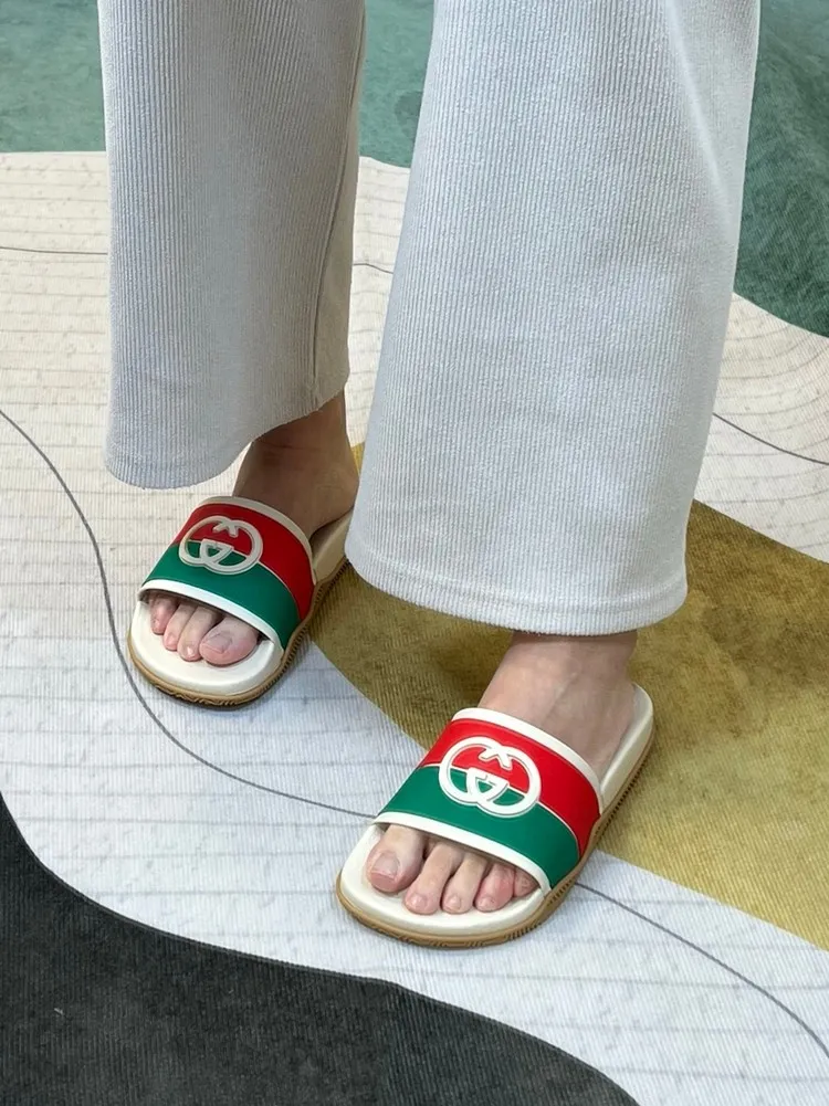 Authentic Shoes 429469 Gib10 Gucci Web Slide Sandal White Gucci