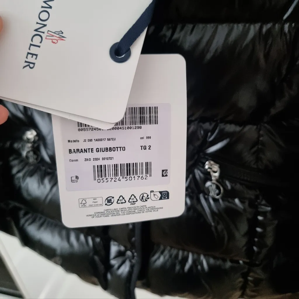 25-26FW모두포함가 몽클레어 바란테 Barante 쇼트 다운 재킷 3종색상