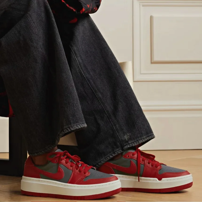 나이키 애어 조던 1 엘리베이트 로우 우먼스 UCLV DH7004-006