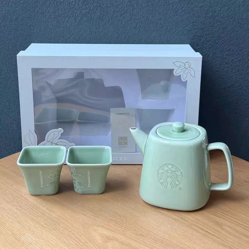 [스타벅스][해외] 스타벅스 중국 2025 신년MD 청자시리즈 세라믹 티포트 460ml +찻잔 50ml 2p 기프트 세트