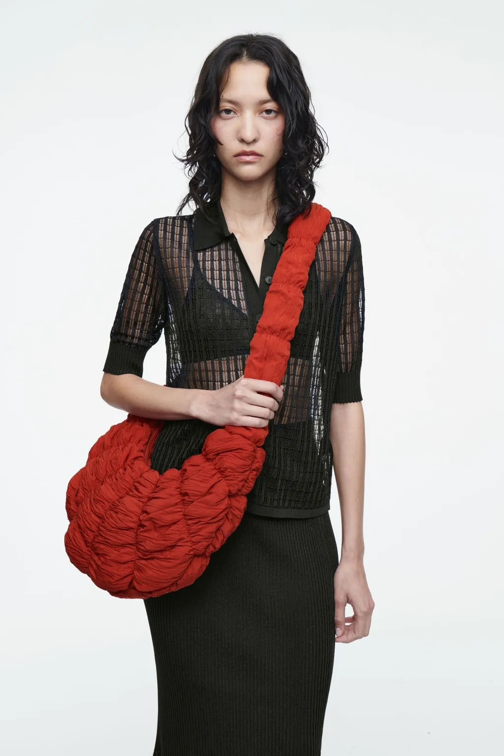 코스 리플 나일론 크로스바디백 크로스백 크로와상백 레드 1234770002