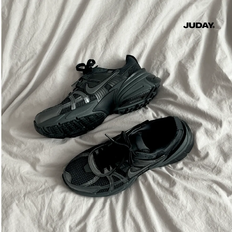 나이키 V2K 런 블랙 앤트러사이트 FD0736-001 [V2K 추천]