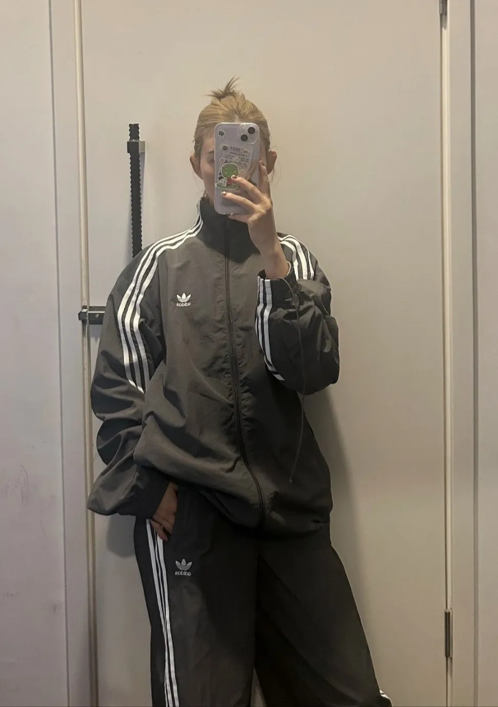 아디다스 오버사이즈 트랙 탑 자켓 바람막이 그레이 JJ3362
