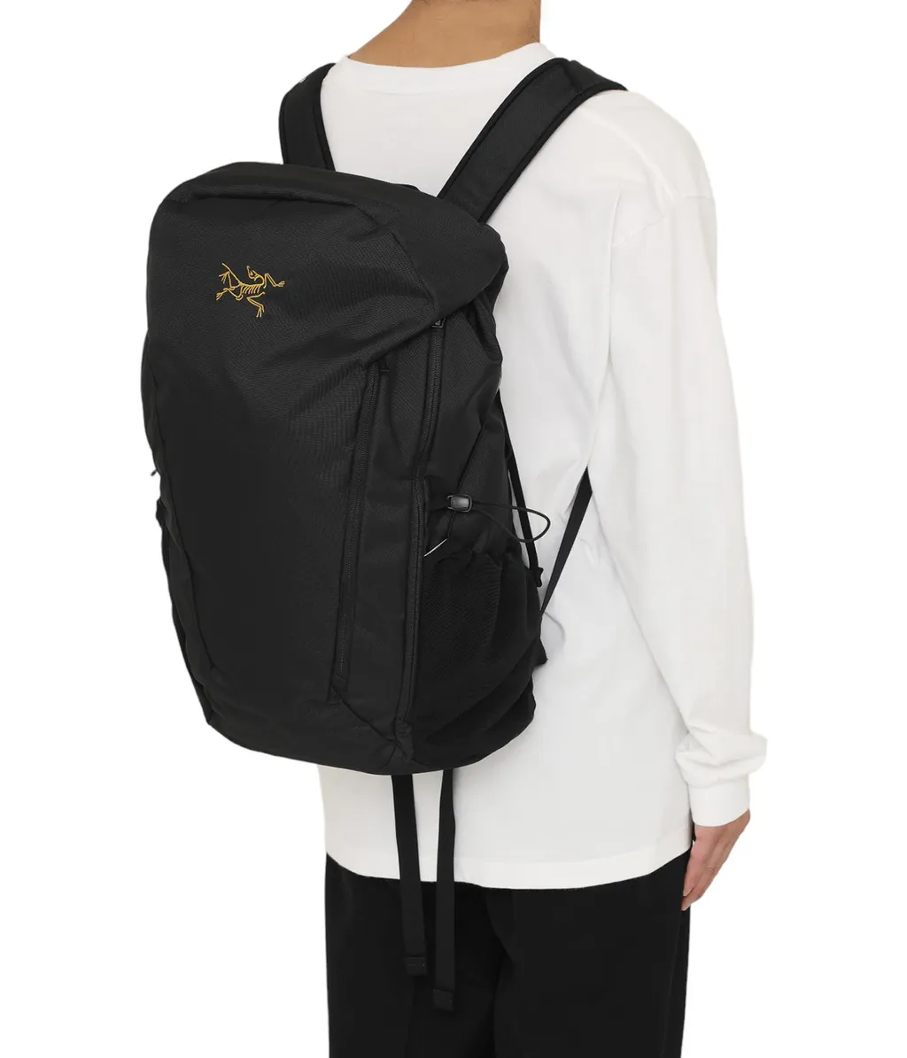 아크테릭스 멘티스 30 블랙 백팩 가방 ARC'TERYX Mantis 30 Backpack L08001800 | 크로켓