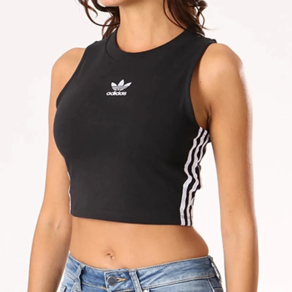 아디다스 크롭 탱크탑 민소매 나시 티셔츠 CY4745 크로켓