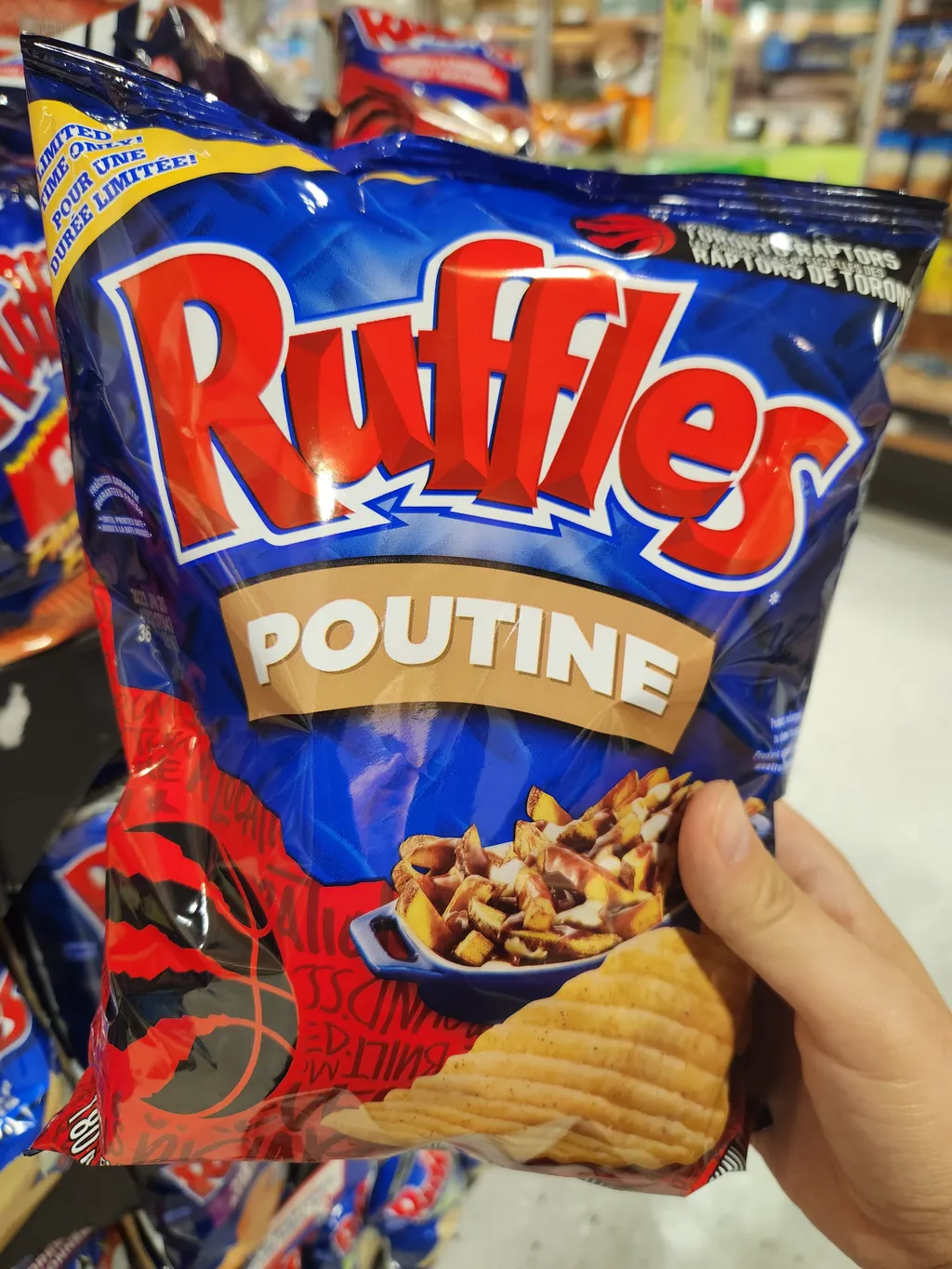 Ruffles 캐나다에서만 먹을수있는 감자칩 - 푸틴맛 감자칩 (poutine) | 크로켓