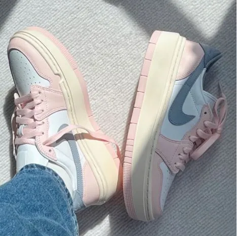 나이키 우먼스 에어조던1 엘리베이트 로우 애트모스피어 DH7004-600