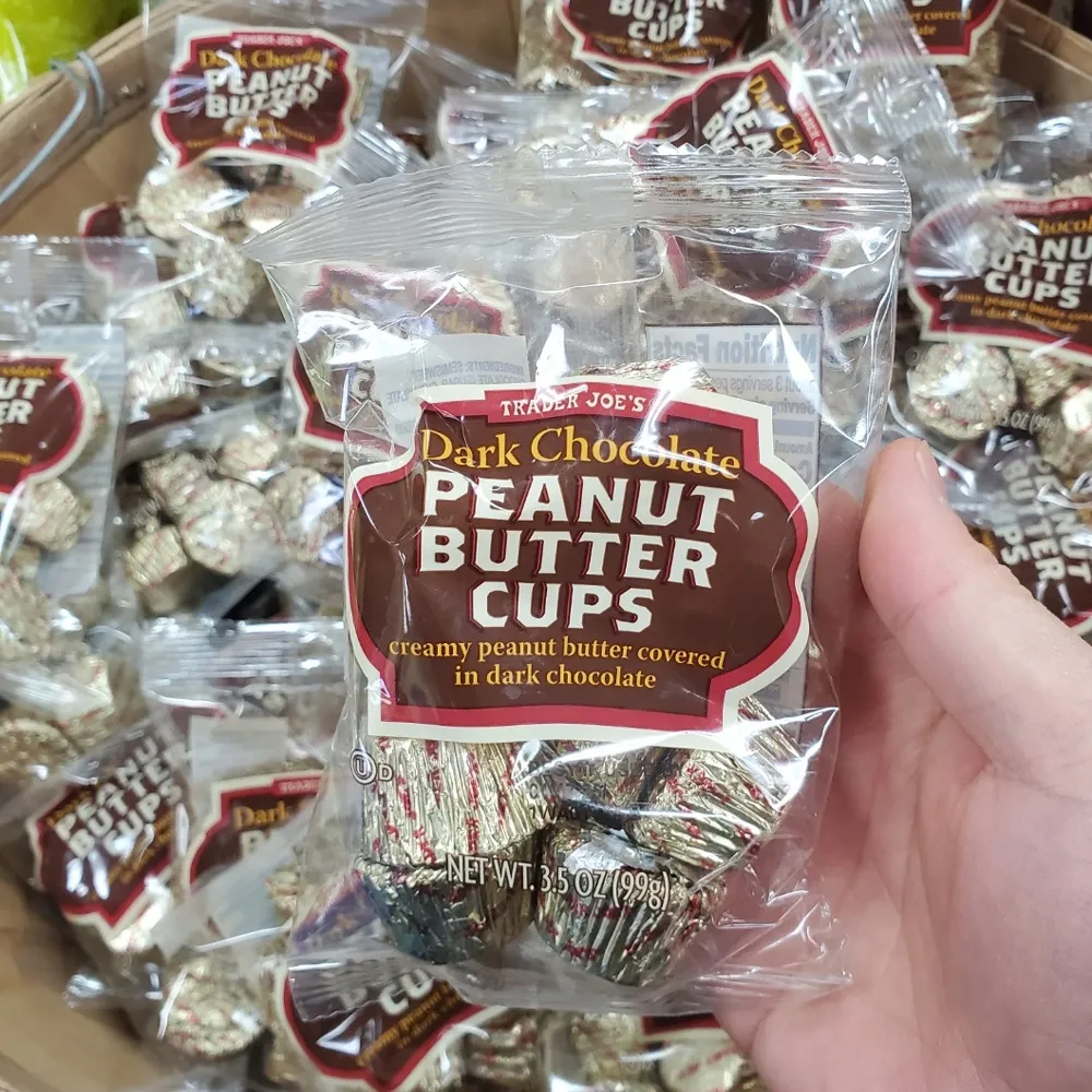 트레이더조 다크 초콜릿 크리미 피넛 버터 컵스 99g
