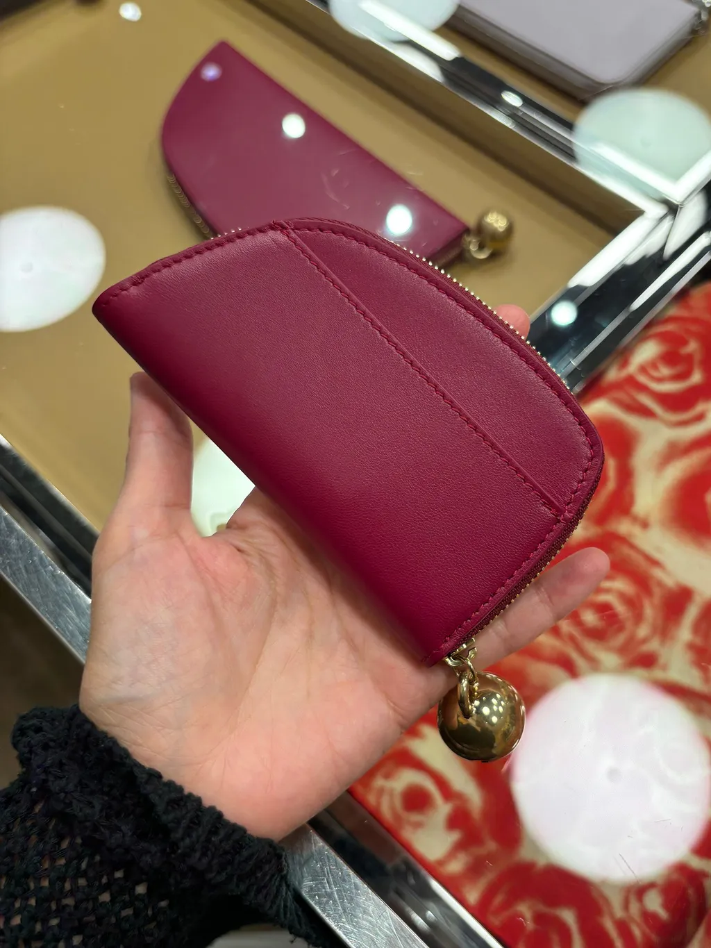 버버리 쉴드 코인 지갑 파우치 리플 80792081 | 크로켓