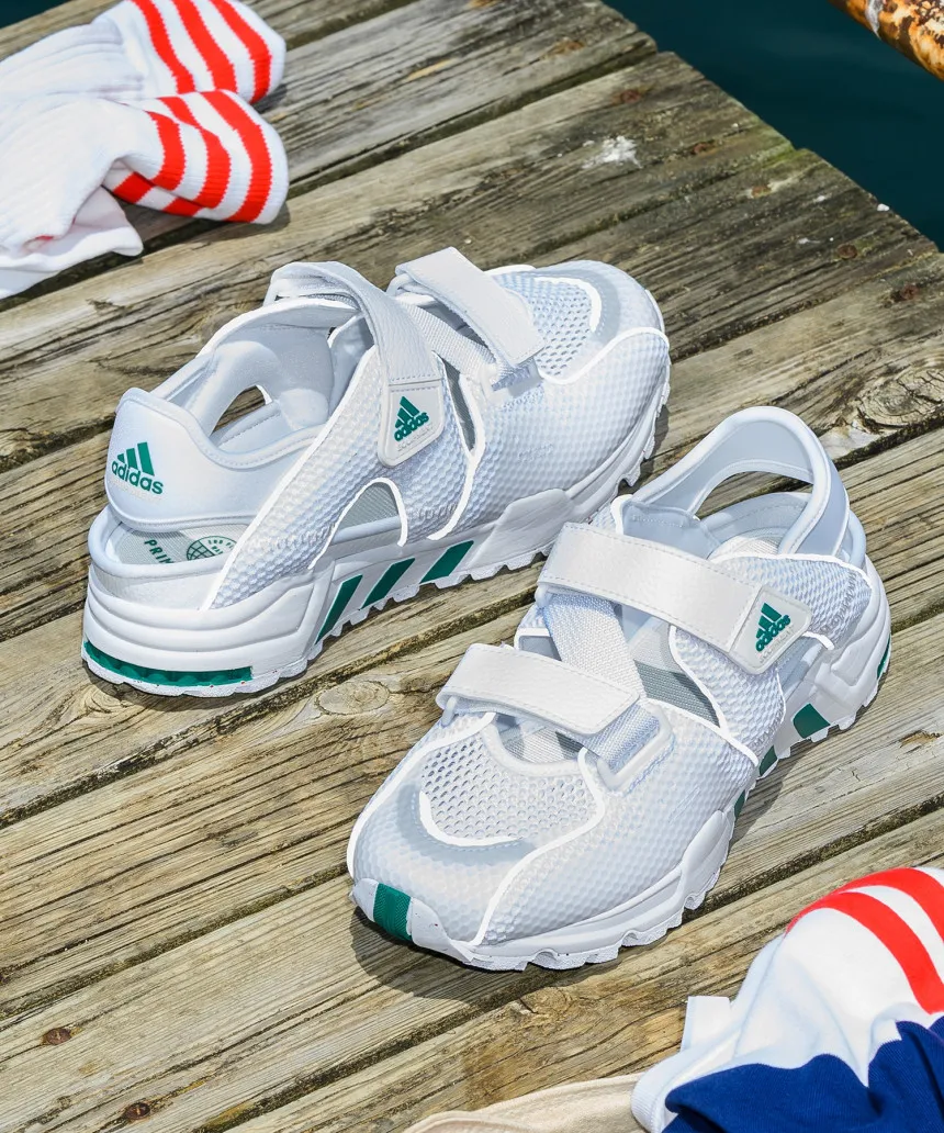 아디다스 이큅먼트 93 화이트 샌들 GZ7199 adidas EQT93 SANDALS