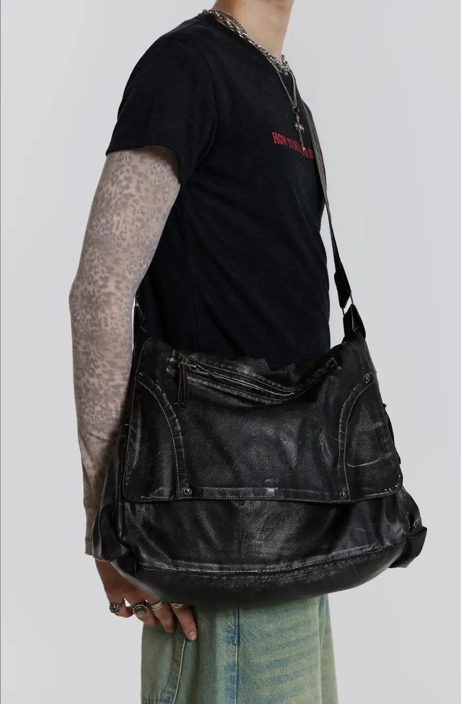 JADED LONDON ASH Messenger Bag | Croket