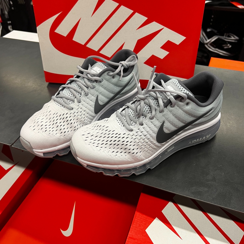 나이키 에어맥스 2017 러닝화 울프 그레이 남성사이즈 849559-101