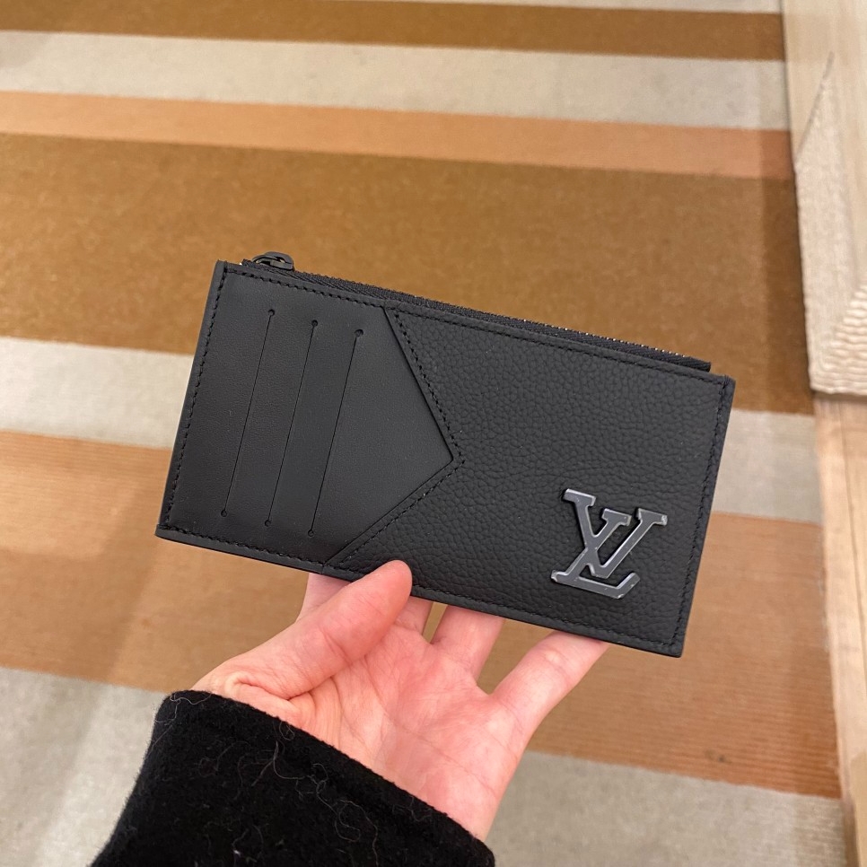 루이비통 메탈 로고 코인 카드 홀더 / M82068