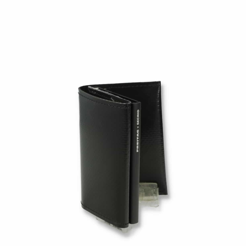 FREITAG F705 オールブラック　SECRID　黒 FREITAG F705 オールブラック SECRID 黒 - メルカリ